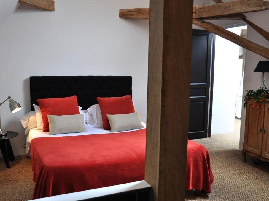 La Marronniere Otel Cheffes-sur-Sarthe Oda fotoğraf