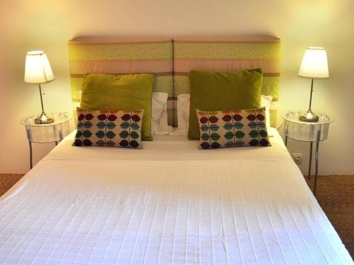 La Marronniere Otel Cheffes-sur-Sarthe Oda fotoğraf